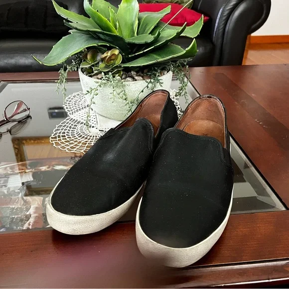 FRYE Womens Dylan Slip On Casual Shoe Black/White Size 10m - Picture 5 of 7